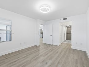 571 SW 141st Ave 204N, Pembroke Pines FL 33027