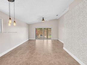 1208 NW 170th Ave, Pembroke Pines FL 33028