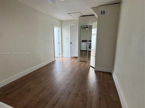 7525 Garfield St, Hollywood FL 33024