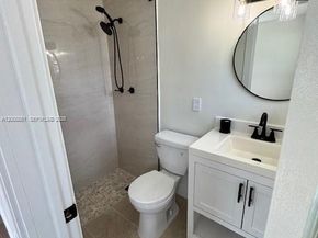 7525 Garfield St, Hollywood FL 33024
