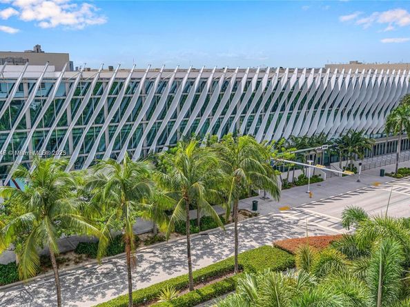 1775 Washington Ave 4G, Miami Beach FL 33139
