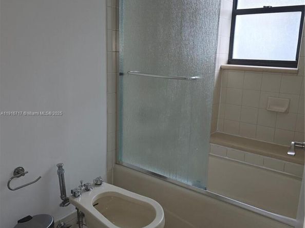 1775 Washington Ave 4G, Miami Beach FL 33139