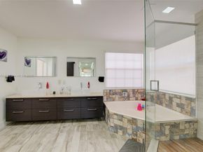 18196 SW 29th St, Miramar FL 33029