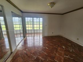 8851 Sunrise Lakes Blvd 213, Sunrise FL 33322