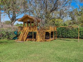 6075 SW 85th Ave, Miami FL 33143