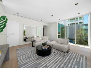 1011 W 48th St 8, Miami Beach FL 33140
