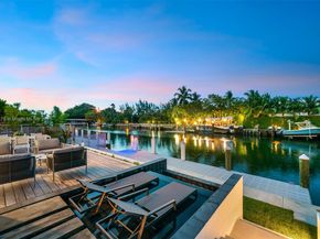 1011 W 48th St 8, Miami Beach FL 33140