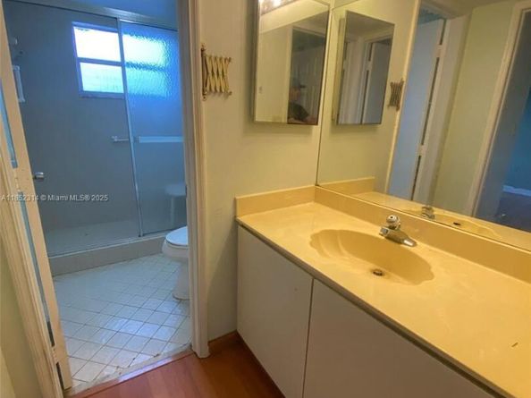 9420 Tangerine Pl 407, Davie FL 33324