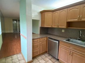 9420 Tangerine Pl 407, Davie FL 33324