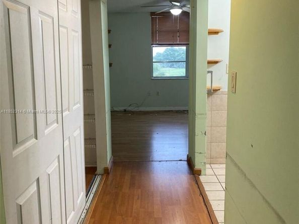 9420 Tangerine Pl 407, Davie FL 33324