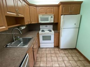 9420 Tangerine Pl 407, Davie FL 33324