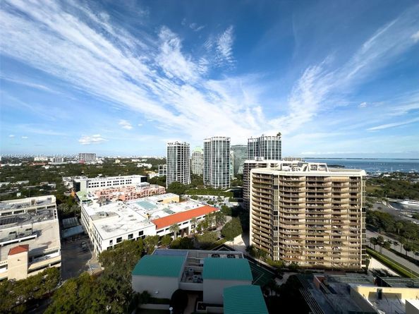 2889 Mcfarlane Rd 2008, Miami FL 33133