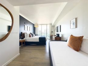 2889 Mcfarlane Rd 2008, Miami FL 33133