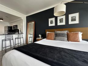 2889 Mcfarlane Rd 2008, Miami FL 33133