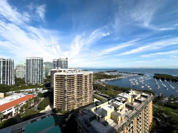 2889 Mcfarlane Rd 2008, Miami FL 33133