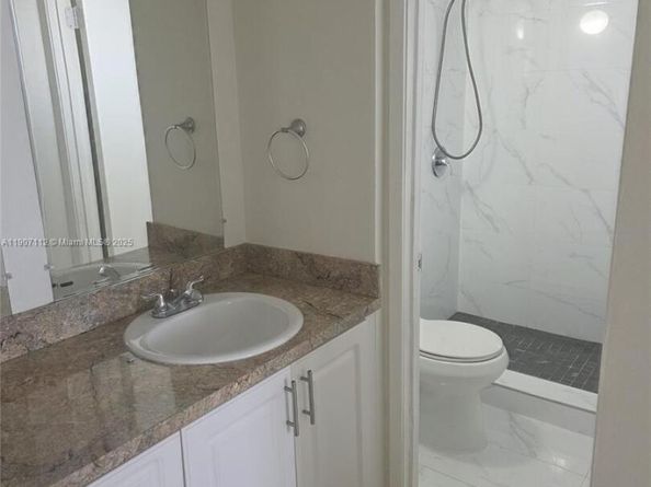 Undisclosed Address #A11907112, Miami FL 33172