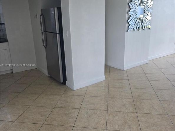 Undisclosed Address #A11907112, Miami FL 33172