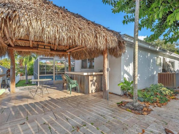 421 SW 18th St, Pompano Beach FL 33060