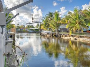 421 SW 18th St, Pompano Beach FL 33060