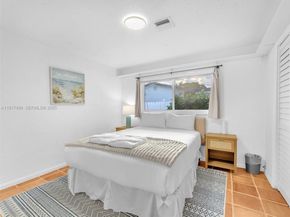 421 SW 18th St, Pompano Beach FL 33060