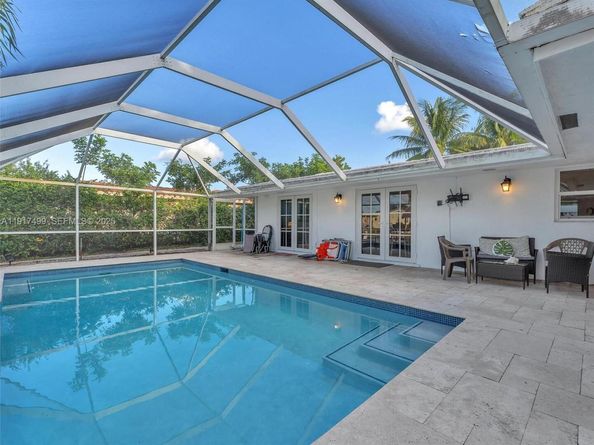 421 SW 18th St, Pompano Beach FL 33060