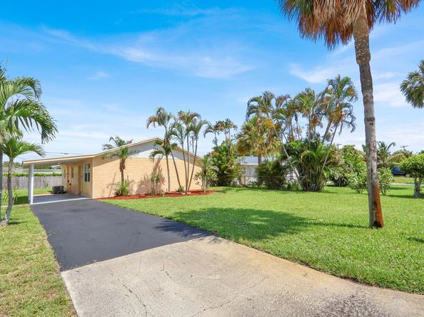 357 Garden Boulevard, Palm Beach Gardens FL 33410