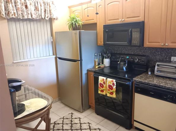 3545 NE 166th St 306, North Miami Beach FL 33160