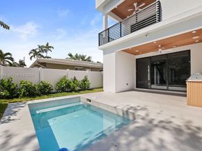 804 NE 16th Ter, Fort Lauderdale FL 33304