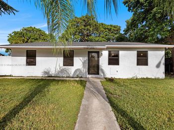 324 SW 16th Ter