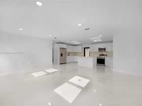 324 SW 16th Ter, Homestead FL 33030