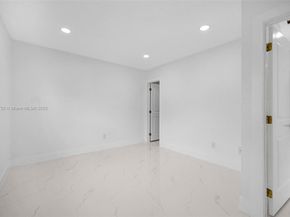 324 SW 16th Ter, Homestead FL 33030