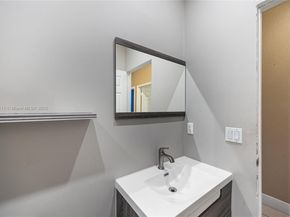 13261 SW 216th Ter, Miami FL 33170