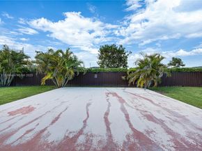 13261 SW 216th Ter, Miami FL 33170