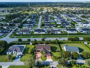 13261 SW 216th Ter, Miami FL 33170
