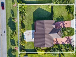 13261 SW 216th Ter, Miami FL 33170