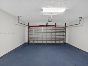 5526 Plunkett St, Hollywood FL 33021