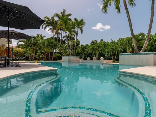 9532 SW 124th Ter, Miami FL 33176