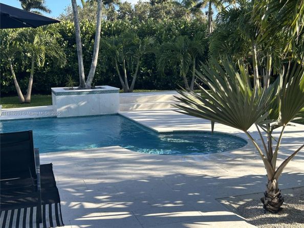 9532 SW 124th Ter, Miami FL 33176