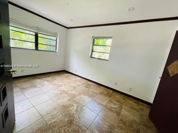 3911 Farragut St 3911, Hollywood FL 33021