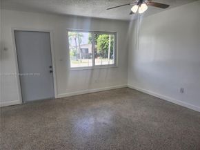 3245 SW 88th Ct, Miami FL 33165