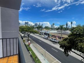 777 SW 9th Ave 314, Miami FL 33130