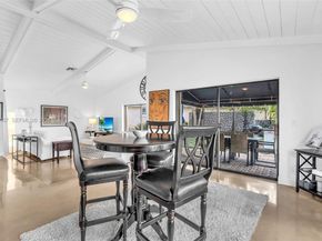 211 SW 87th Ter, Plantation FL 33324