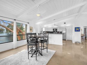 211 SW 87th Ter, Plantation FL 33324