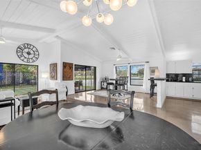 211 SW 87th Ter, Plantation FL 33324