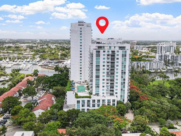 1861 NW S River Dr PH01, Miami FL 33125