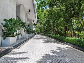 1861 NW S River Dr PH01, Miami FL 33125