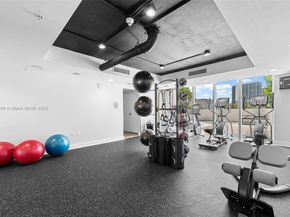 1861 NW S River Dr PH01, Miami FL 33125
