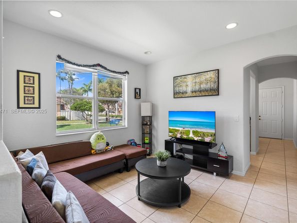 10997 SW 238th TER, Homestead FL 33032