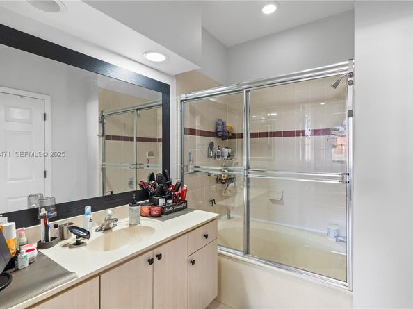 10997 SW 238th TER, Homestead FL 33032