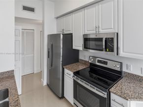 1155 Brickell Bay Dr PH202, Miami FL 33131